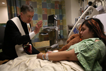 Archbishop Cupich visits Ann & Robert H. Lurie Children's Hospital